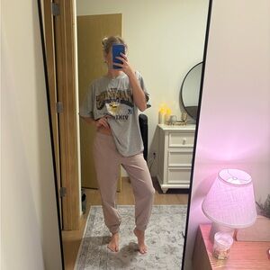 BRANDY MELVILLE brown sweatpants